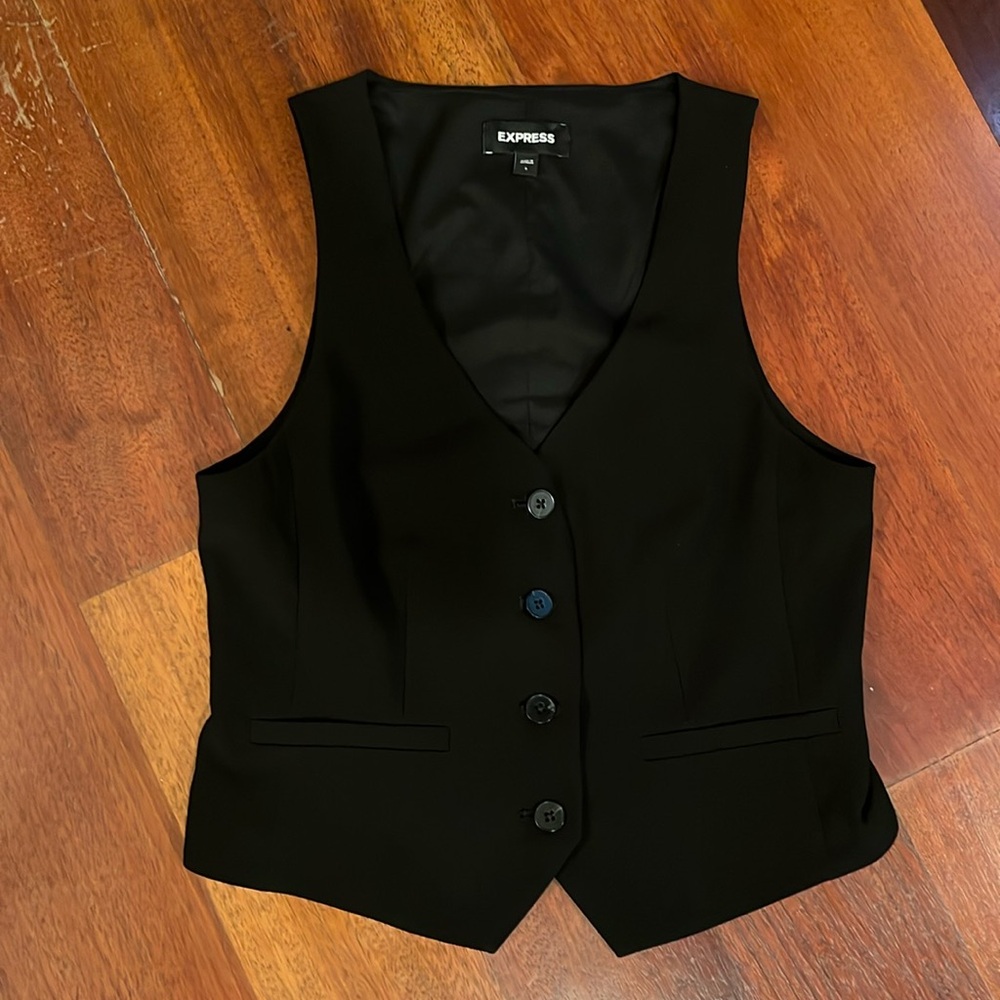 Express women’s small black vest